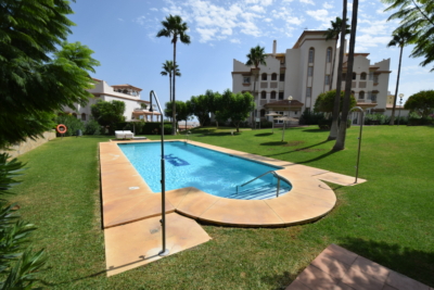 Apartment for sale in Oasis de la Cala